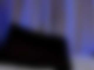 Xia Phoenix's Live Sex Cam Show
