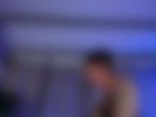 Xia Phoenix's Live Sex Cam Show