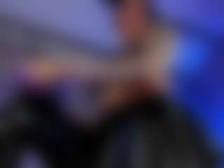 Xia Phoenix's Live Sex Cam Show