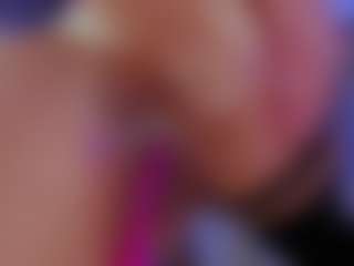 Xia Phoenix's Live Sex Cam Show