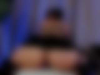 Xia Phoenix's Live Sex Cam Show