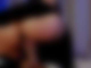 Xia Phoenix's Live Sex Cam Show