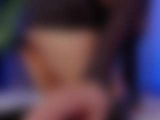 Xia Phoenix's Live Sex Cam Show