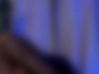Xia Phoenix's Live Sex Cam Show