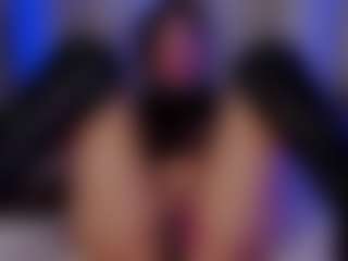 Xia Phoenix's Live Sex Cam Show