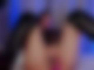 Xia Phoenix's Live Sex Cam Show