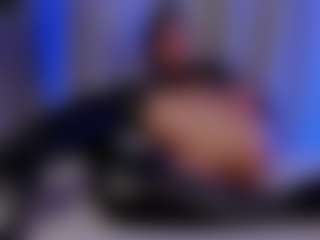 Xia Phoenix's Live Sex Cam Show