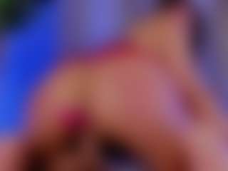 Live cam show with Xia Phoenix - Sub on Camsoda