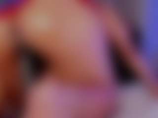 Xia Phoenix's Live Sex Cam Show