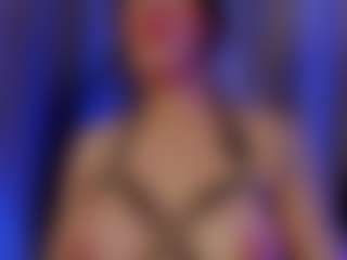 Xia Phoenix's Live Sex Cam Show