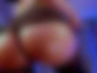 Xia Phoenix's Live Sex Cam Show