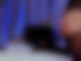 Xia Phoenix's Live Sex Cam Show
