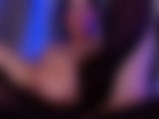 Xia Phoenix's Live Sex Cam Show