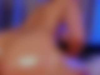 Xia Phoenix's Live Sex Cam Show