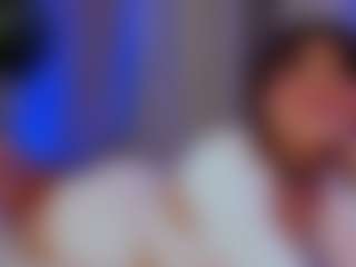 Xia Phoenix's Live Sex Cam Show
