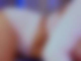 Xia Phoenix's Live Sex Cam Show