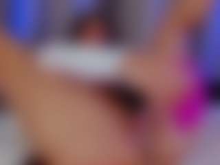Xia Phoenix's Live Sex Cam Show