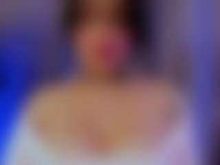 Xia Phoenix's Live Sex Cam Show