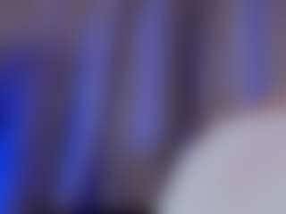 Xia Phoenix's Live Sex Cam Show