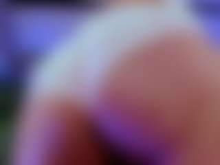 Xia Phoenix's Live Sex Cam Show