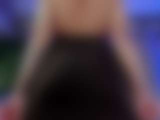 Xia Phoenix's Live Sex Cam Show