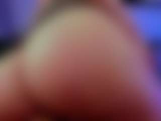 Xia Phoenix's Live Sex Cam Show