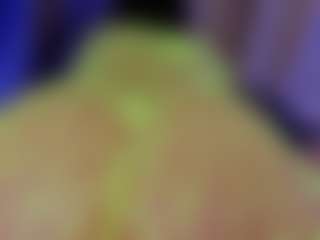 Xia Phoenix's Live Sex Cam Show
