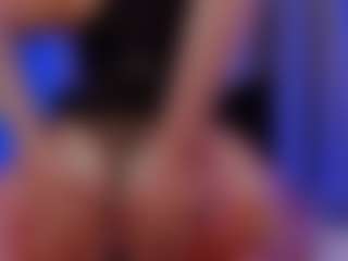 Xia Phoenix's Live Sex Cam Show