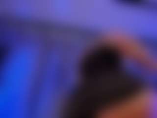 Xia Phoenix's Live Sex Cam Show