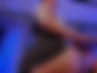 Xia Phoenix's Live Sex Cam Show
