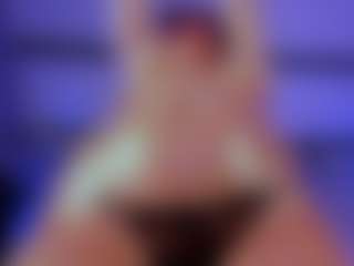Xia Phoenix's Live Sex Cam Show