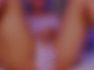 Xia Phoenix's Live Sex Cam Show