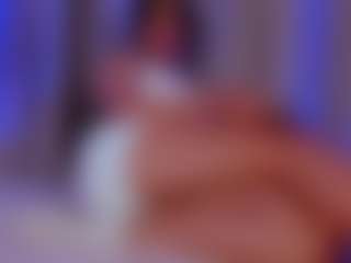 Xia Phoenix's Live Sex Cam Show