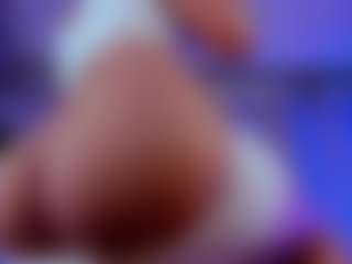 Xia Phoenix's Live Sex Cam Show
