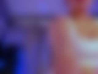 Live cam show with Xia Phoenix - Spy Curvy on Camsoda.co