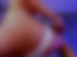 Xia Phoenix's Live Sex Cam Show