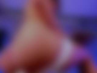Xia Phoenix's Live Sex Cam Show
