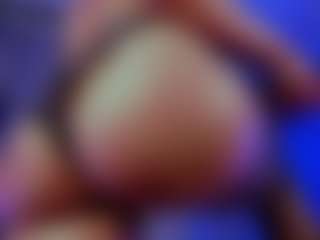 Xia Phoenix's Live Sex Cam Show