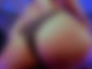 Xia Phoenix's Live Sex Cam Show