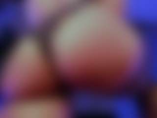 Xia Phoenix's Live Sex Cam Show