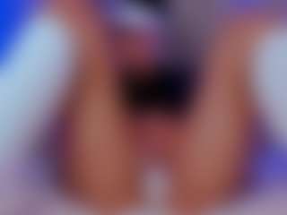 Xia Phoenix's Live Sex Cam Show