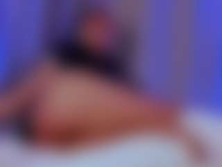 Xia Phoenix's Live Sex Cam Show