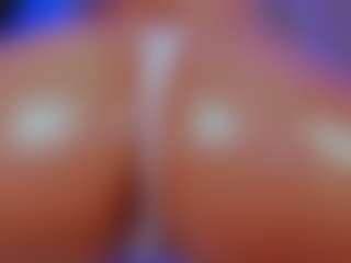 Xia Phoenix's Live Sex Cam Show
