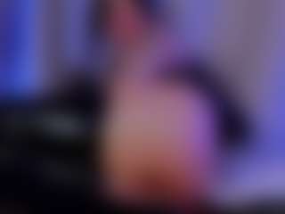 Xia Phoenix's Live Sex Cam Show