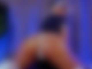 Xia Phoenix's Live Sex Cam Show