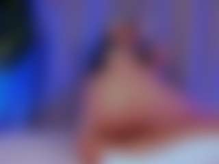 Xia Phoenix's Live Sex Cam Show