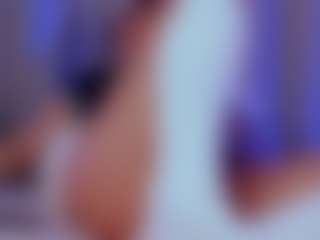 Xia Phoenix's Live Sex Cam Show