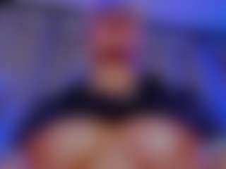 Xia Phoenix's Live Sex Cam Show