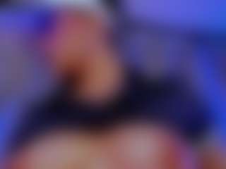 Xia Phoenix's Live Sex Cam Show