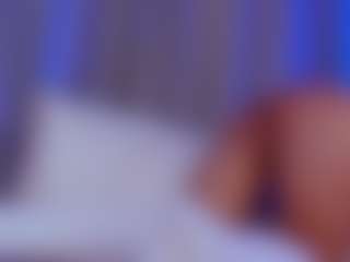Xia Phoenix's Live Sex Cam Show
